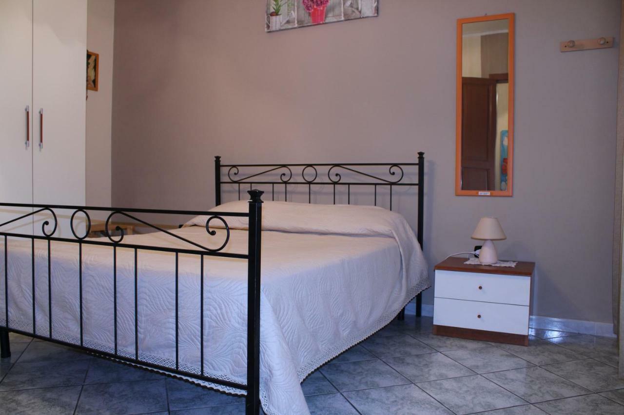 Il Normanno B&B Mileto Exteriör bild